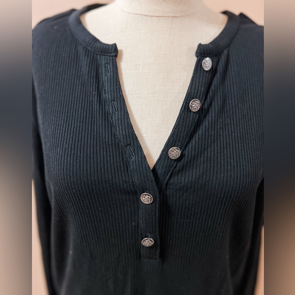 Ribbed Henley Tee- White House Black Market